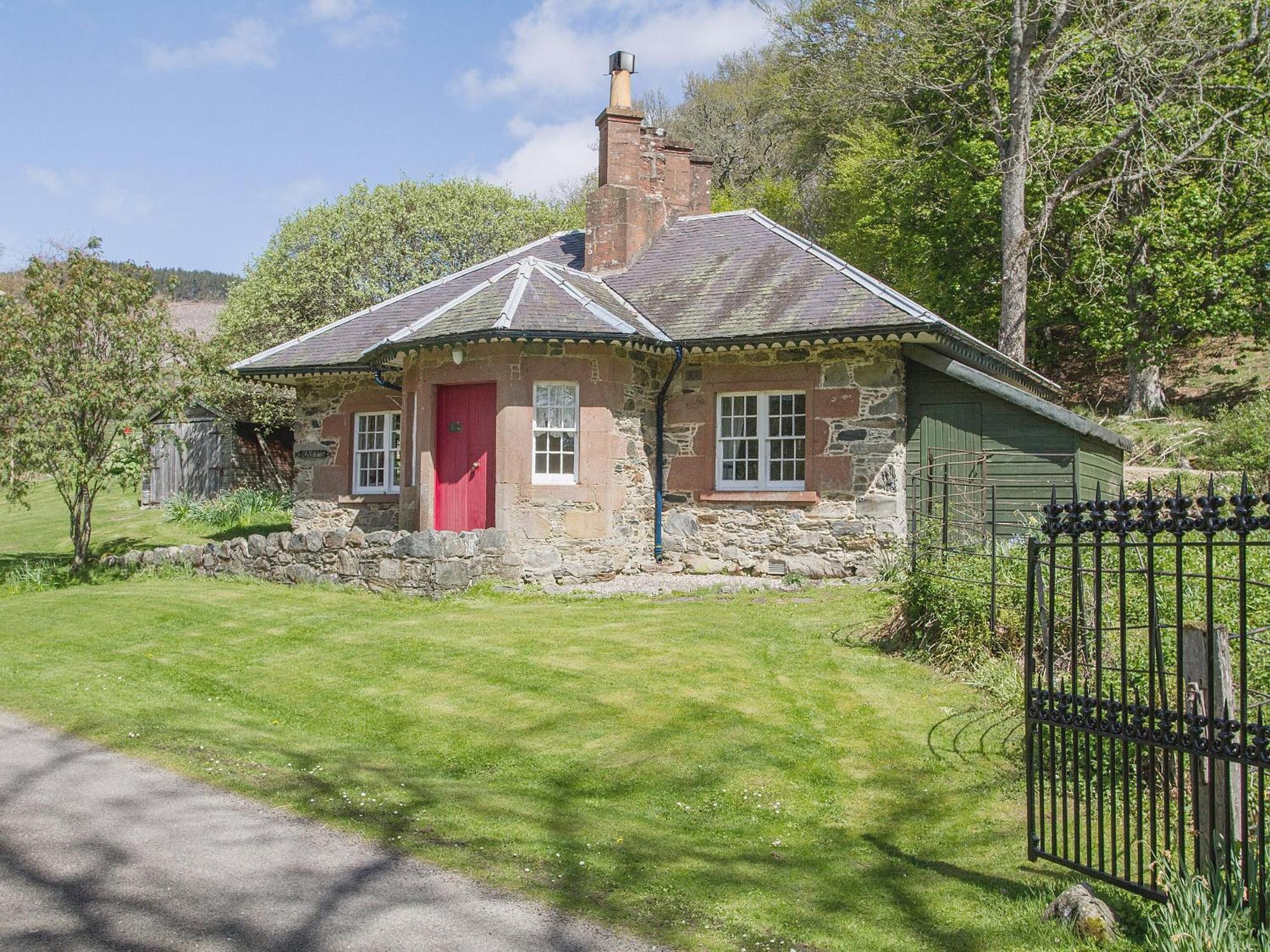 Katys Cottage Balnaboth Exterior photo